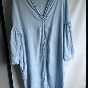 Woman’s Light Blue V-Neck Tunic Dress qtr sleeve